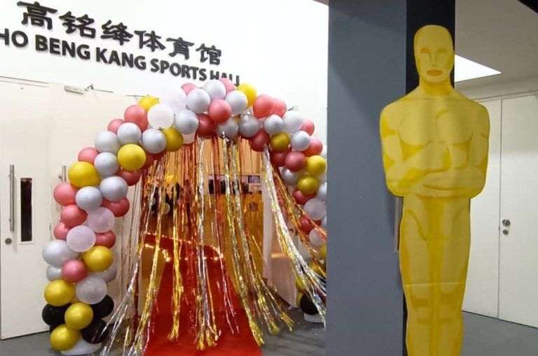 Hollywood Lights Shine at the End-of-Year Boarding Event
